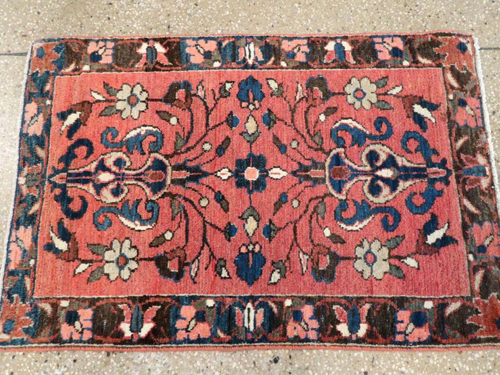 Noué à la main Collection Shabab Collection du début du 20e siècle Tapis persan Hamadan en vente