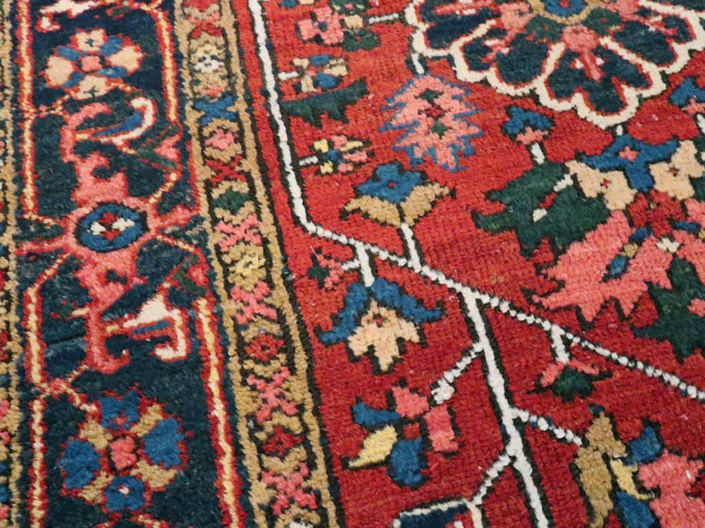 Tribal Collection Shabab, début du 20e siècle, tapis persan Karajeh en vente