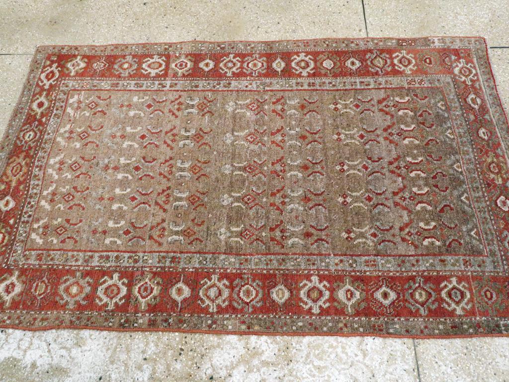 Rustique Collection Shabab Collection du début du 20e siècle tapis persan kurde en vente