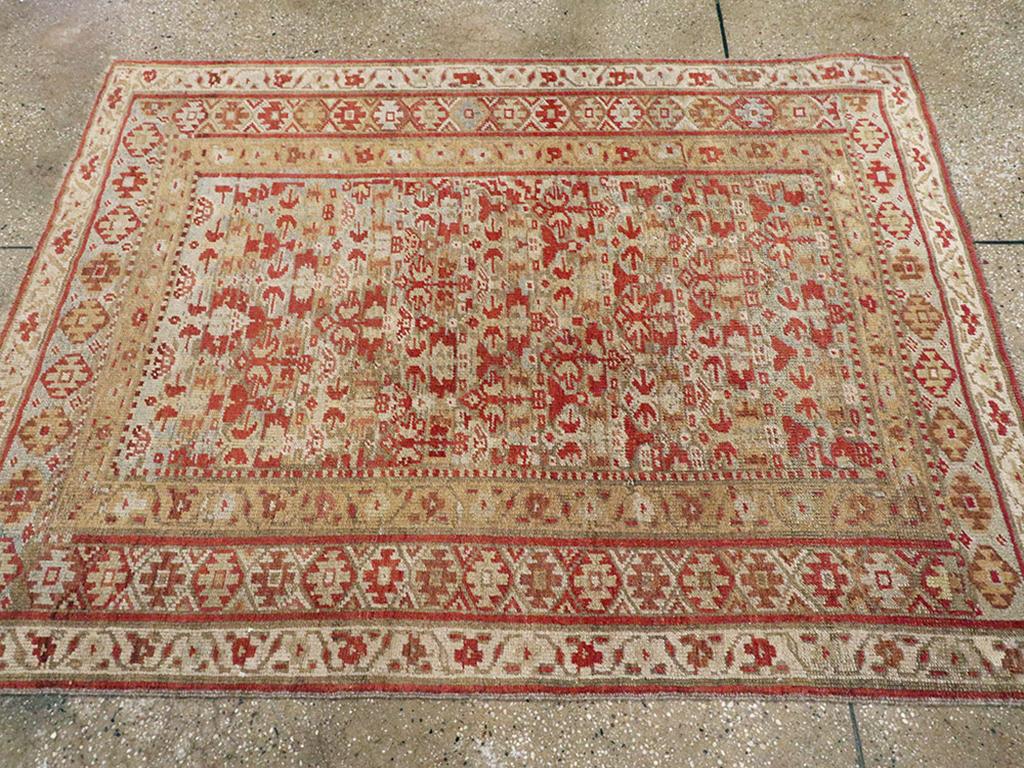 Galerie Shabab Collection Early 20th Century Persian Kurdish Throw Rug Persa en venta