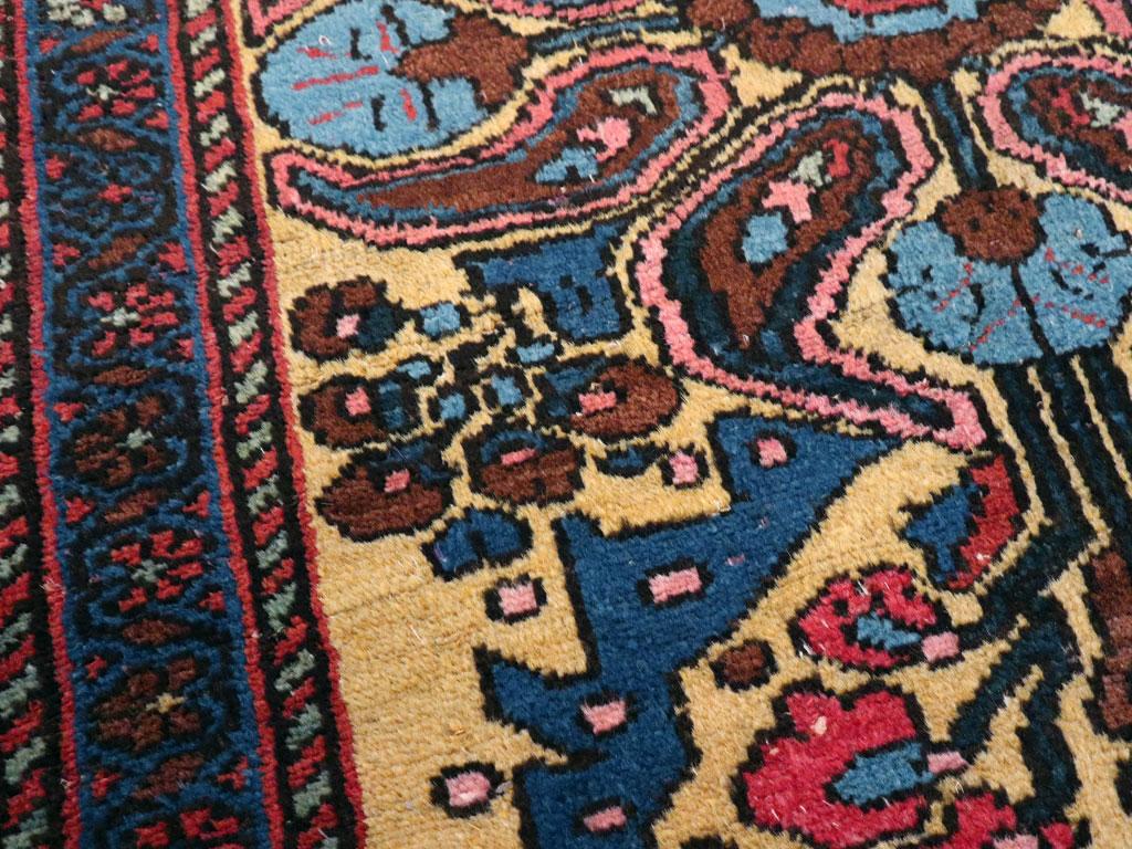 Colección Galerie Shabab Alfombra persa Lilihan de principios del siglo XX Rústico en venta