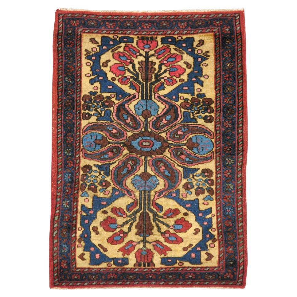 Colección Galerie Shabab Alfombra persa Lilihan de principios del siglo XX en venta
