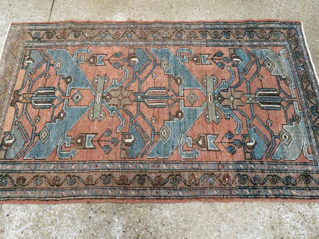 Galerie Shabab Collection Early 20th Century Persian Malayer Throw Rug In Excellent Condition For Sale In New York, NY