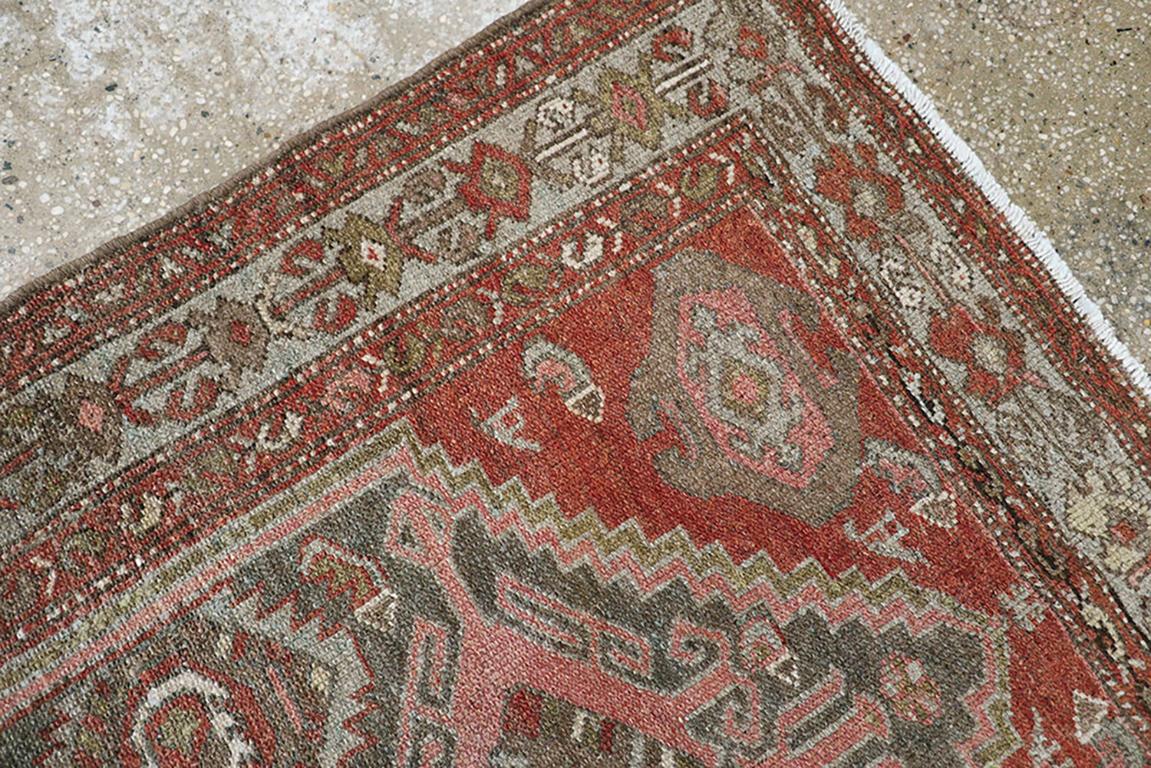 20ième siècle Collection Shabab Collection du début du 20e siècle Perse Malayer Tapis de plaid en vente