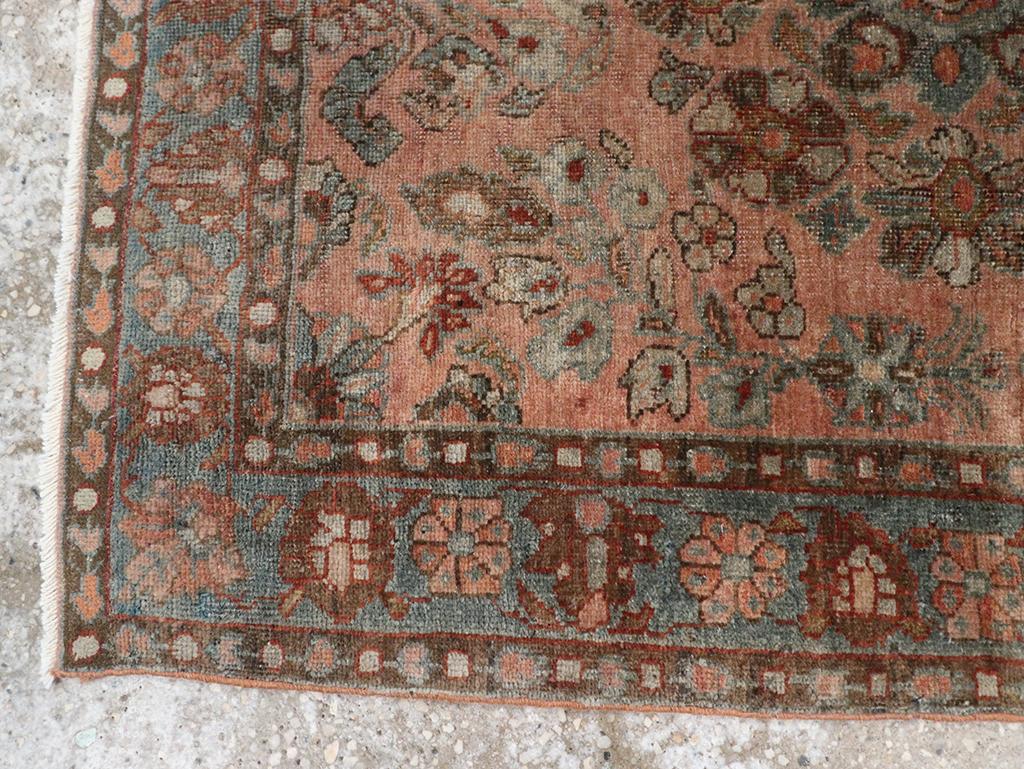 Galerie Shabab Collection Persischer Sarouk-Teppich aus dem frühen 20. im Zustand „Hervorragend“ im Angebot in New York, NY