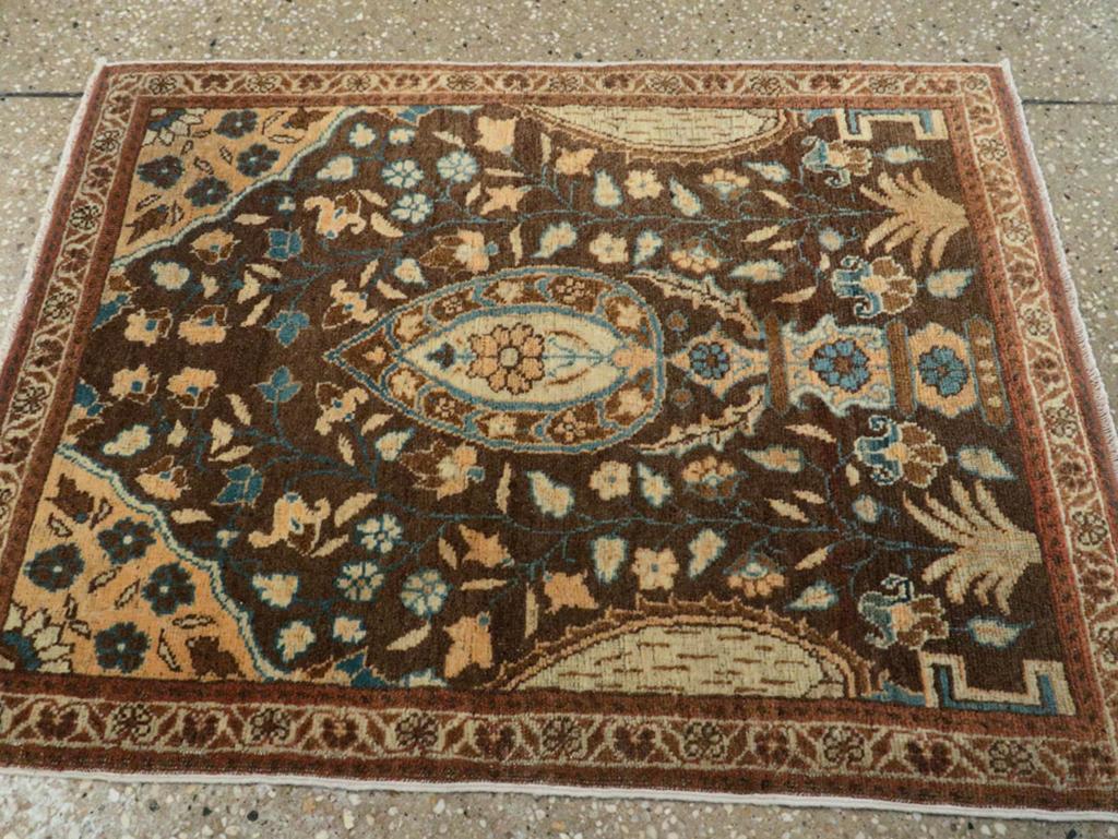 Annodato a mano Galerie Shabab Collection Early 20th Century Persian Tabriz Hagi Jalili Rug in vendita