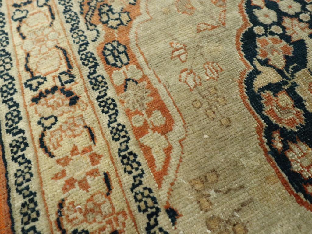 Annodato a mano Galerie Shabab Collection Early 20th Century Persian Tabriz Hagi Jalili Rug in vendita