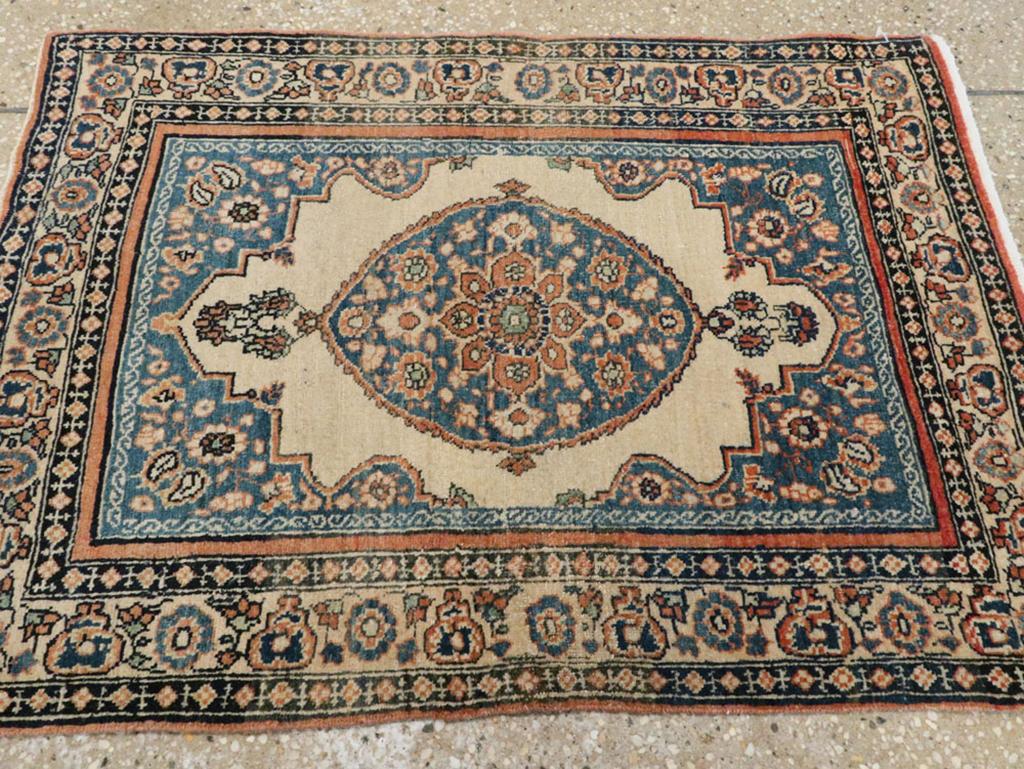 Annodato a mano Galerie Shabab Collection Early 20th Century Persian Tabriz Hagi Jalili Rug in vendita