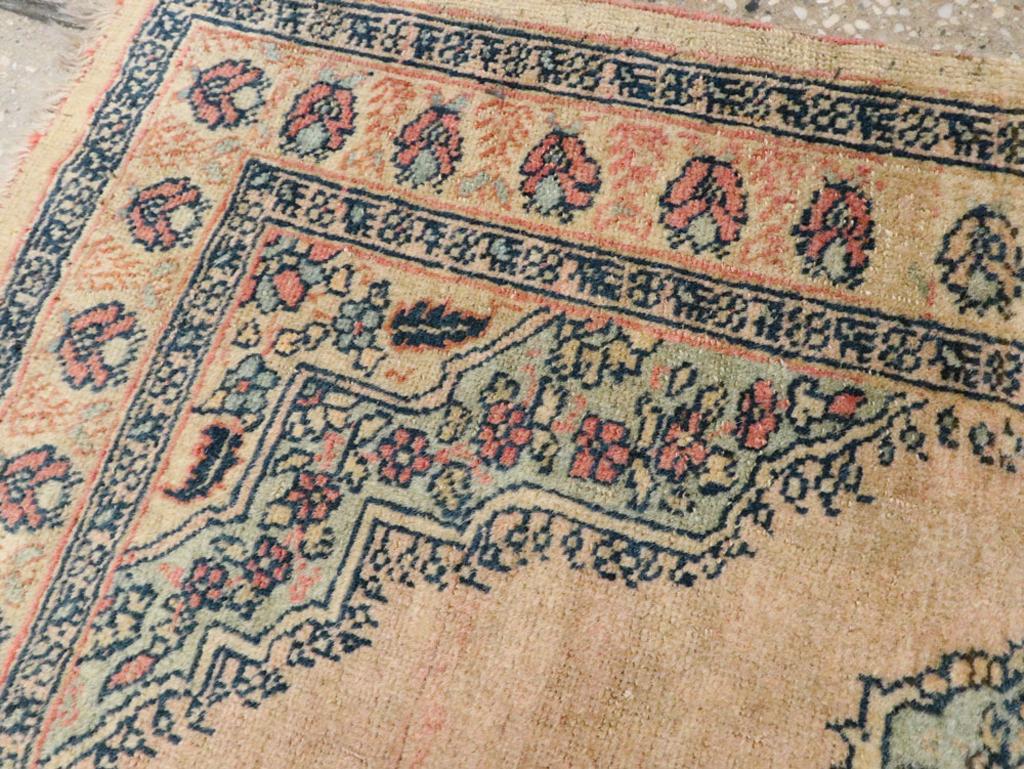 Galerie Shabab Collection Early 20th Century Persian Tabriz Hagi Jalili Rug In condizioni ottime in vendita a New York, NY