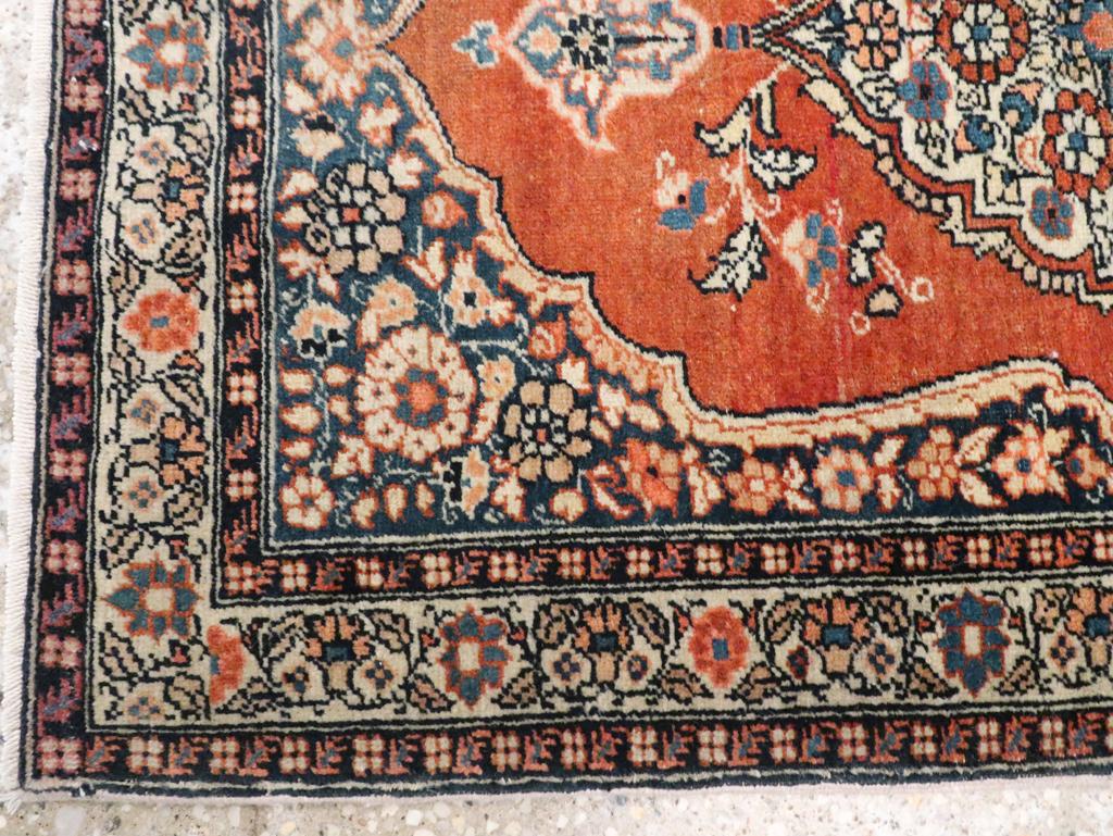 Galerie Shabab Collection Early 20th Century Persian Tabriz Hagi Jalili Rug In condizioni ottime in vendita a New York, NY