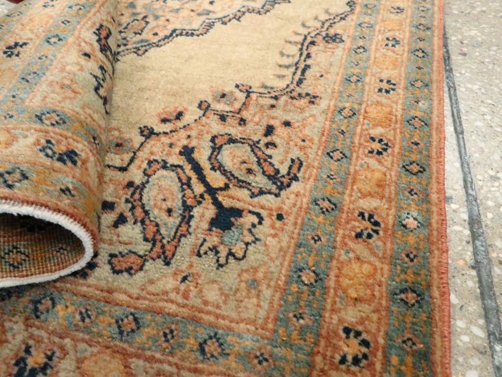 Galerie Shabab Collection Early 20th Century Persian Tabriz Hagi Jalili Rug in vendita 1