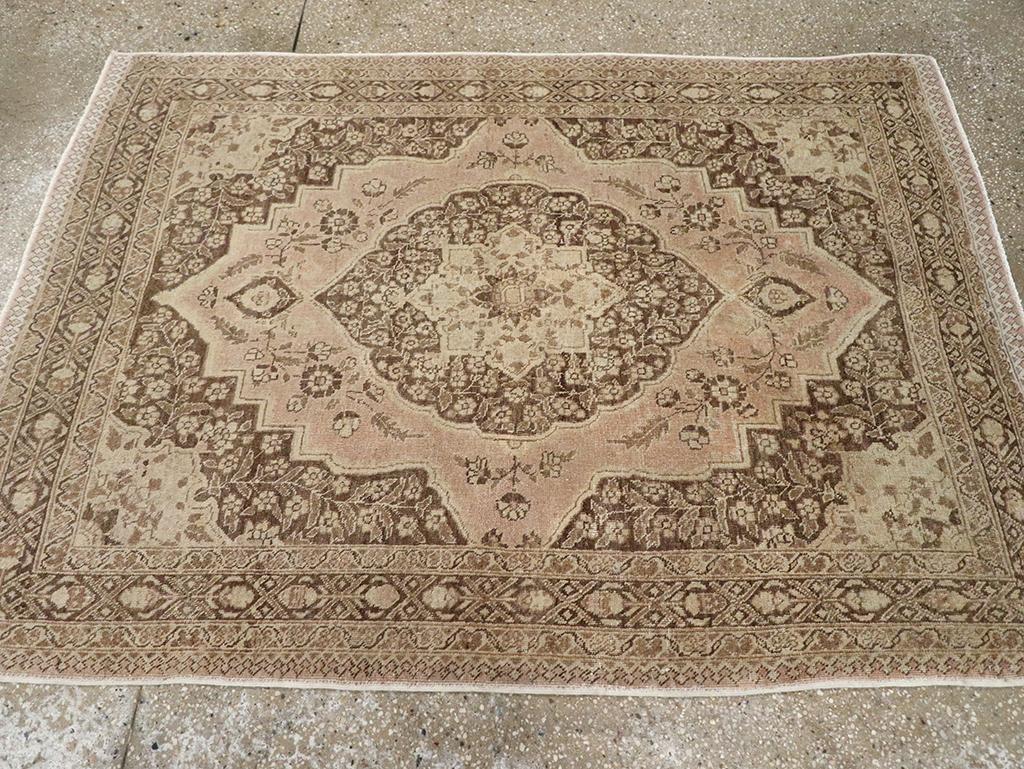Galerie Shabab Collection Early 20th Century Persian Tabriz Rug In Excellent Condition For Sale In New York, NY