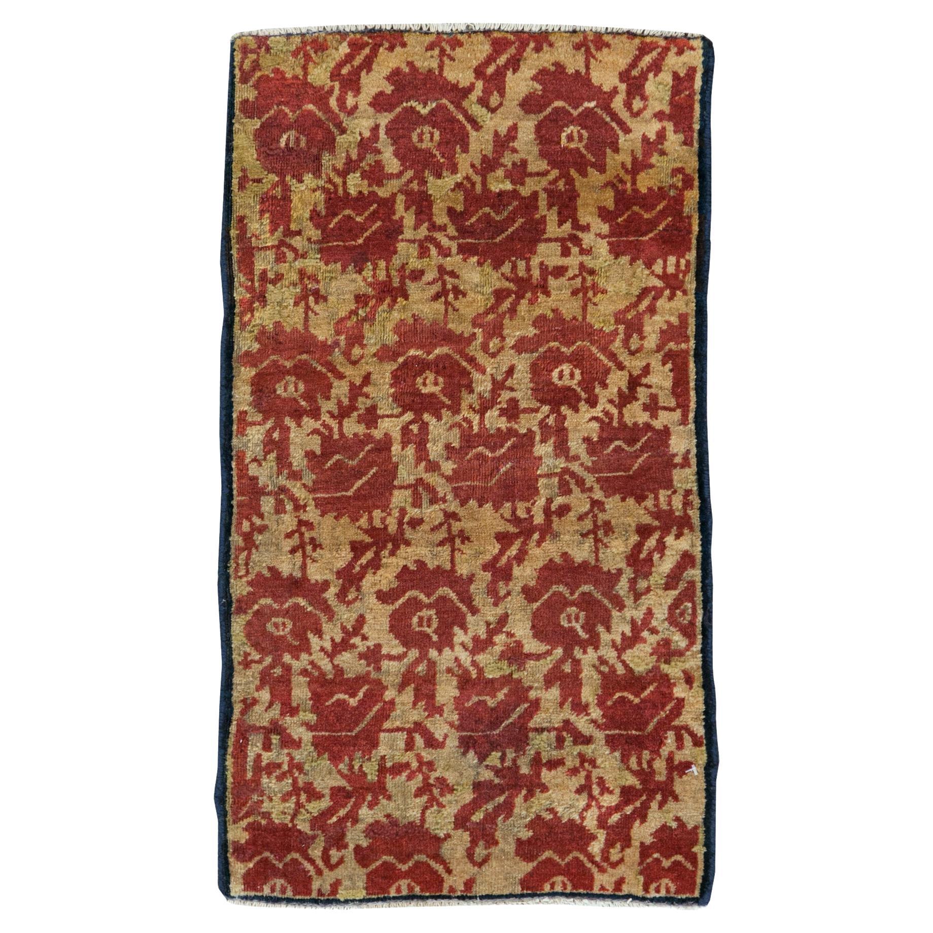 Galerie Shabab Collection Persischer Täbris-Teppich aus dem frühen 20. im Angebot