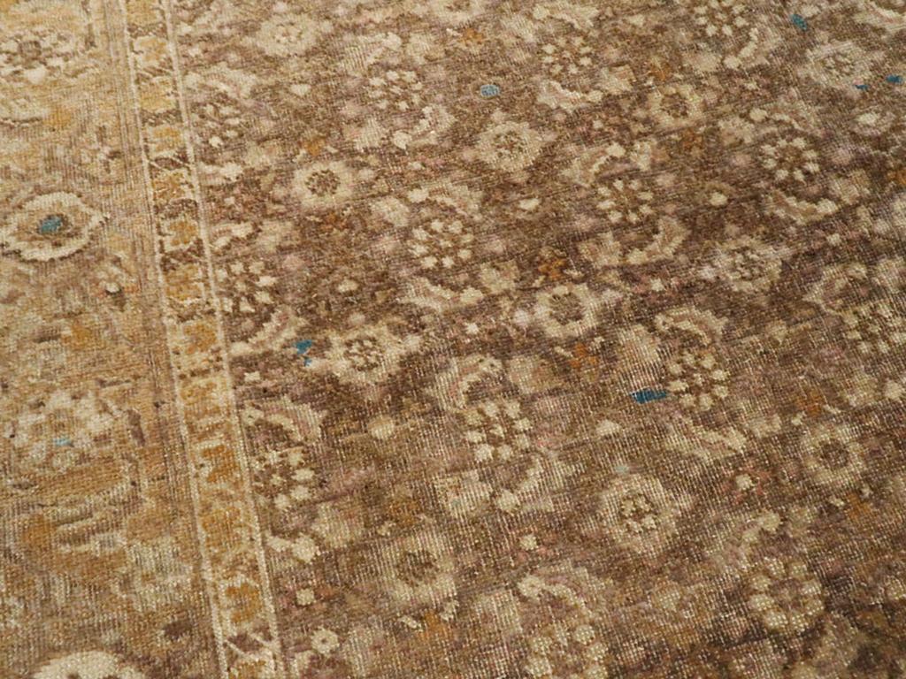 Perse Collection Shabab Collection du début du 20e siècle Tabriz Persan Tapis carré en vente