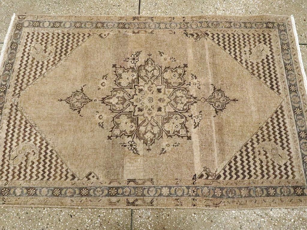 Colección Galerie Shabab Alfombra persa Tabriz de principios del siglo XX Anudado a mano en venta