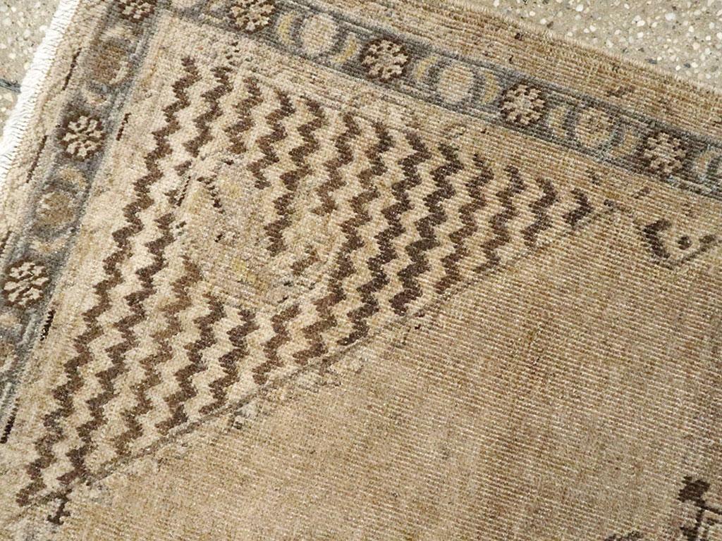 Colección Galerie Shabab Alfombra persa Tabriz de principios del siglo XX en Excelente estado para la venta en New York, NY