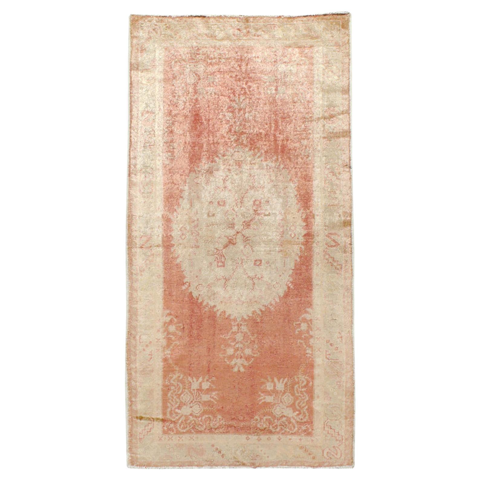 Galerie Shabab Collection'S Tappeto Oushak turco dell'inizio del XX secolo