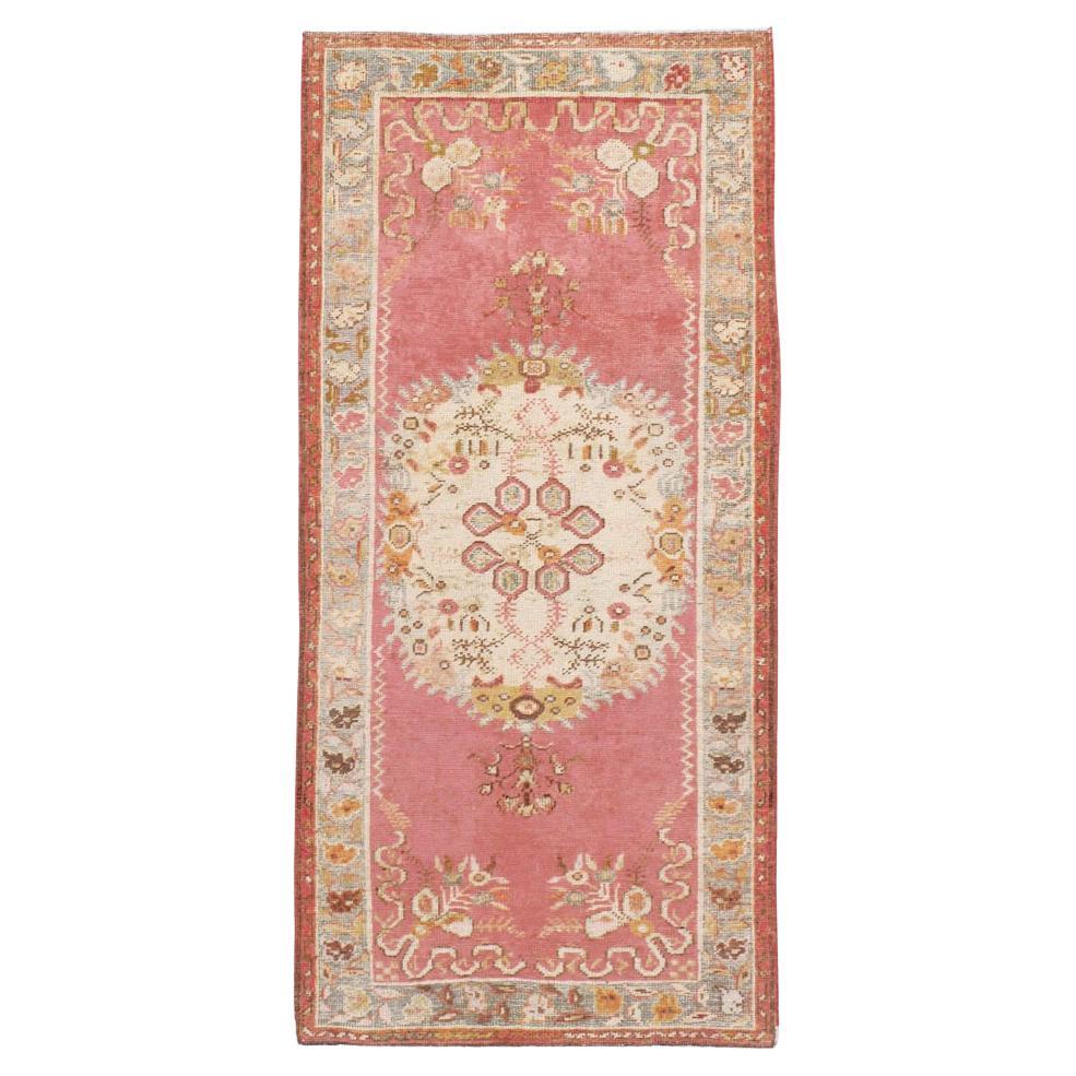 Colección Galerie Shabab Alfombra turca Oushak de principios del siglo XX en venta