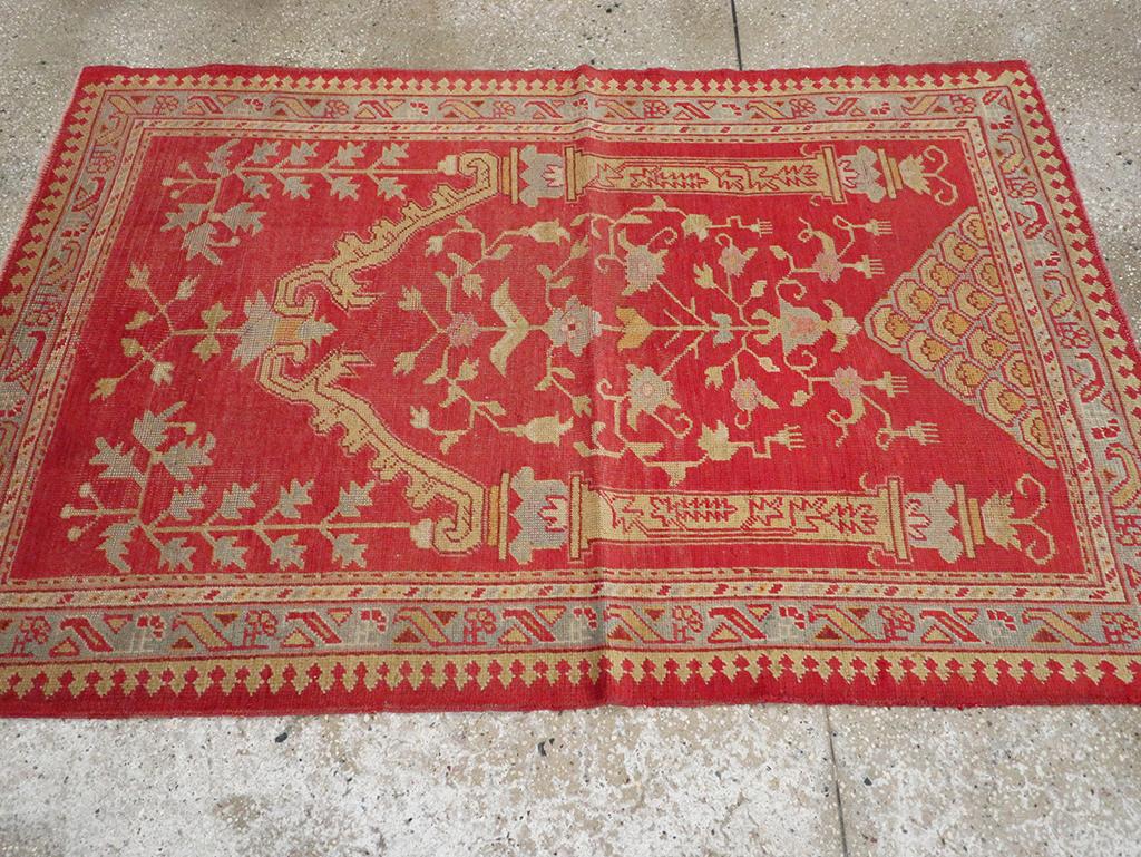 Noué à la main Collection Shabab Collection du début du 20e siècle de tapis turcs Oushak en vente