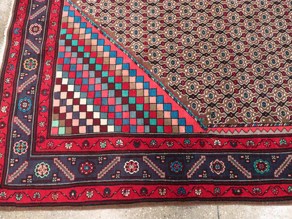 Mid-20th Century Handmade Persian Hamadan Accent Rug In Excellent Condition For Sale In New York, NY