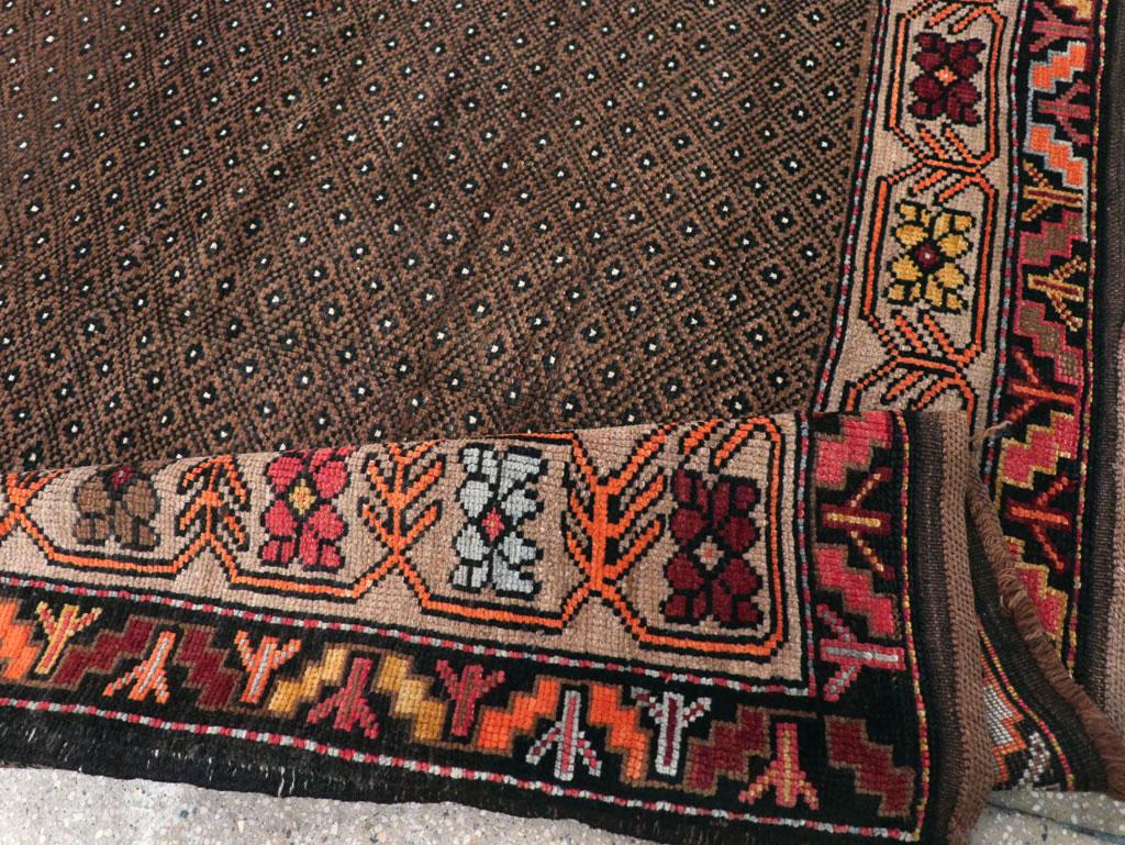 Galerie Shabab Collection Mid-20th Century Handmade Turkish Tribal Gallery Rug For Sale 2