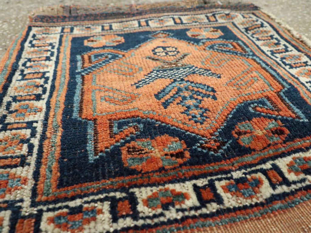 Galerie Shabab Collection Mitte des 20. Jahrhunderts Nordwestpersische Tasche (Stammeskunst) im Angebot