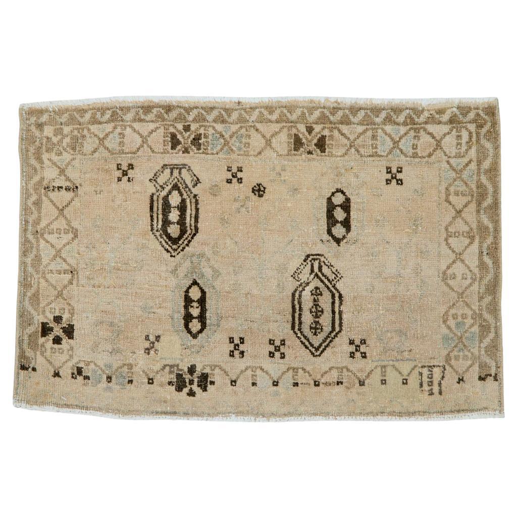 Galerie Shabab Collection Mid-20th Century Persian Afshar Throw Rug For Sale