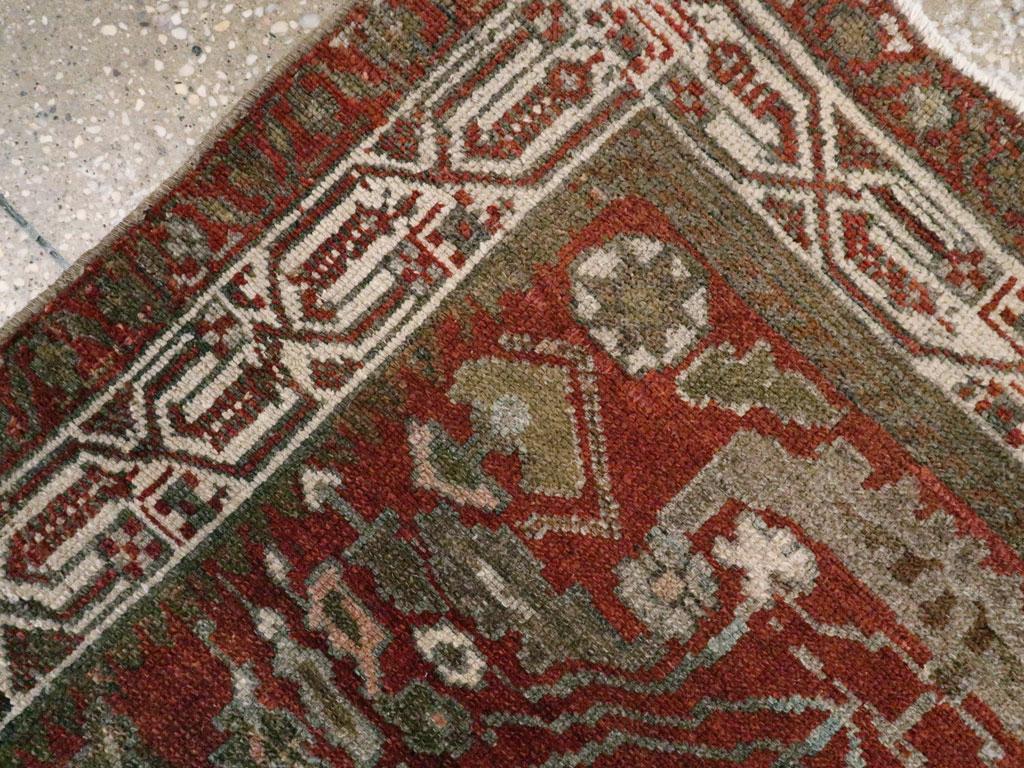 Noué à la main Collection Sabab Collection du milieu du 20e siècle Tapis persan kurde en vente