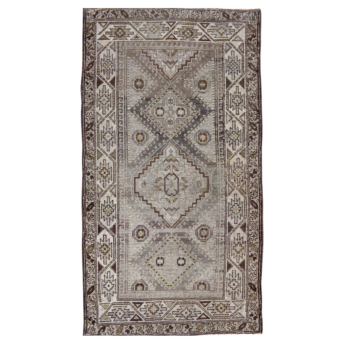 Collection Sabab Collection du milieu du 20e siècle Tapis persan kurde