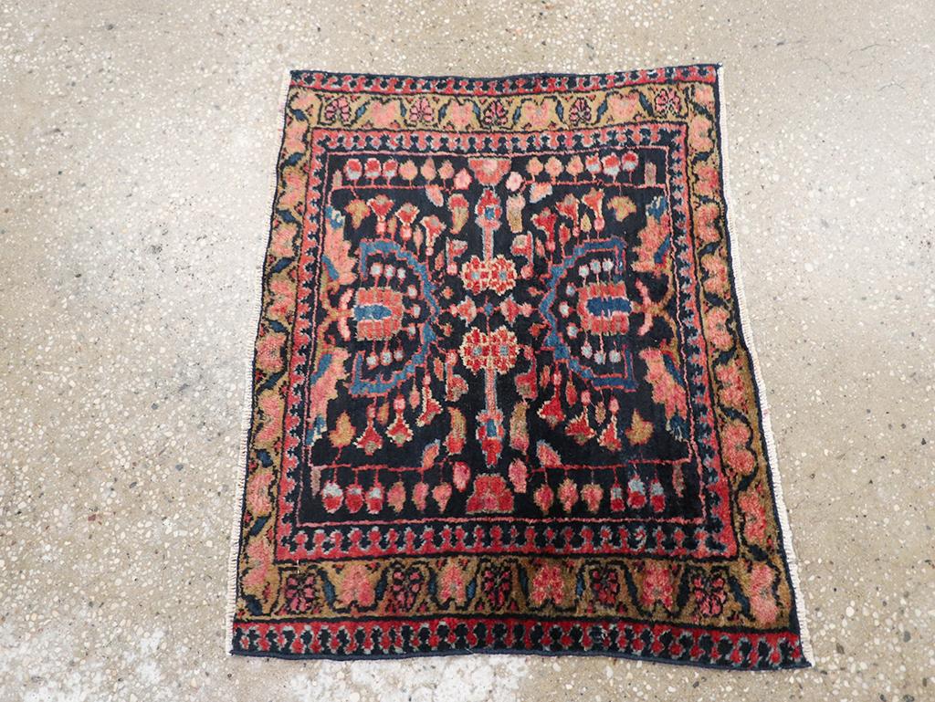 Galerie Shabab Collection Persischer Lilihan-Teppich aus der Mitte des 20. (Handgeknüpft) im Angebot
