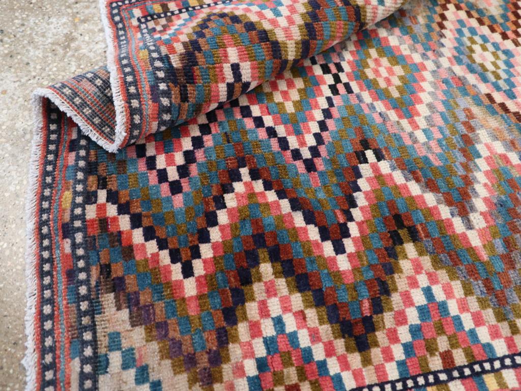 Colección Galerie Shabab Alfombra persa Mahal de mediados del siglo XX en venta 1