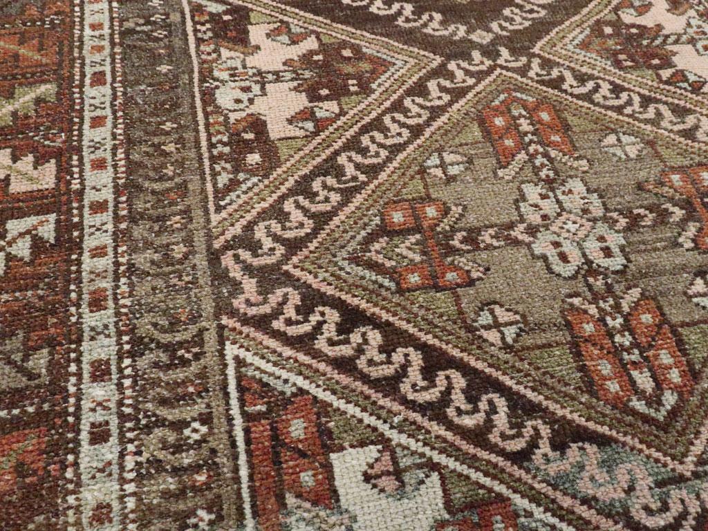 Perse Galerie Shabab Collection Persian Malayer Mid-20th Century Rug en vente