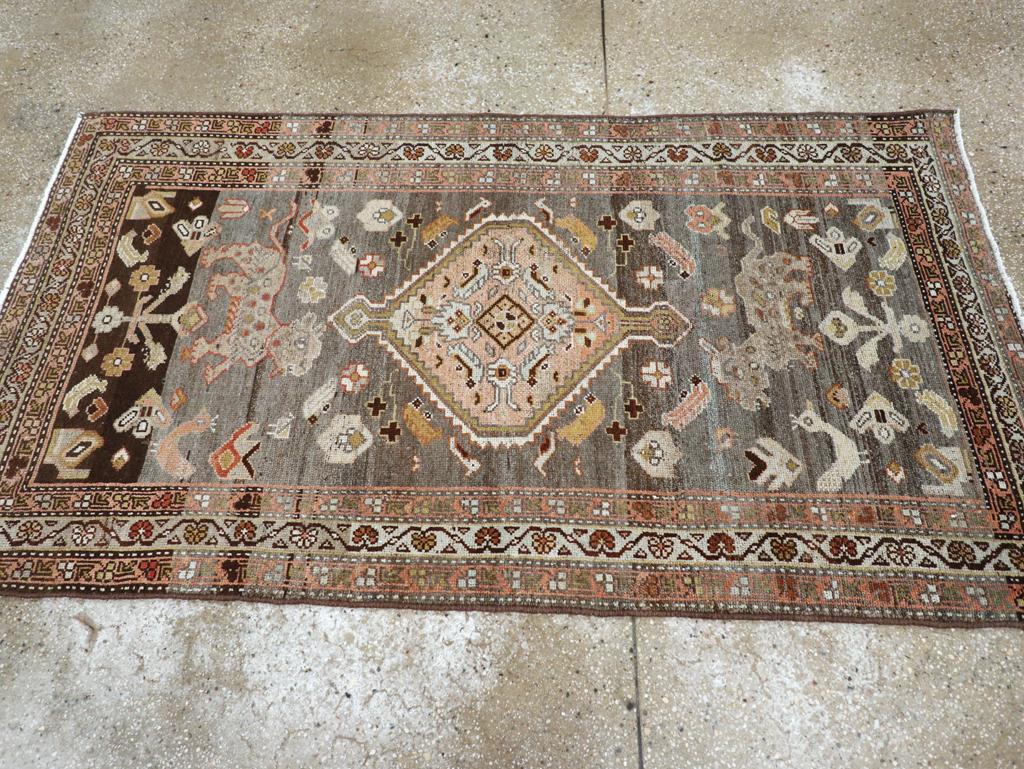 Colección Galerie Shabab Alfombra persa malayer de mediados del siglo XX Persa en venta