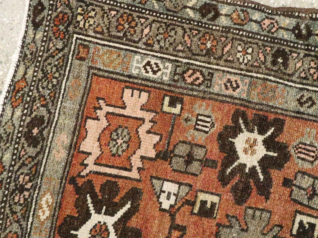 Galerie Shabab Collection Persian Malayer Mid-20th Century Rug Excellent état - En vente à New York, NY