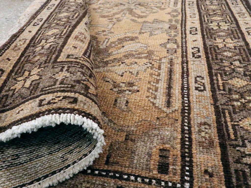 Galerie Shabab Collection Mid-20th Century Persian Malayer Rug For Sale 1