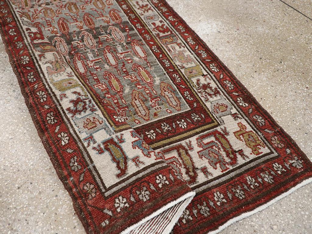 Galerie Shabab Collection Persischer Malayer-Teppich aus der Mitte des 20. Jahrhunderts im Angebot 2