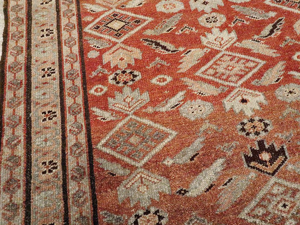 Persiano Galerie Shabab Collection Tappeto da lancio persiano Malayer della metà del XX secolo in vendita
