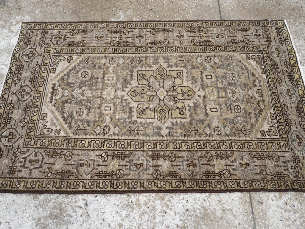 Colección Galerie Shabab Alfombra persa Malayer de mediados del siglo XX Anudado a mano en venta
