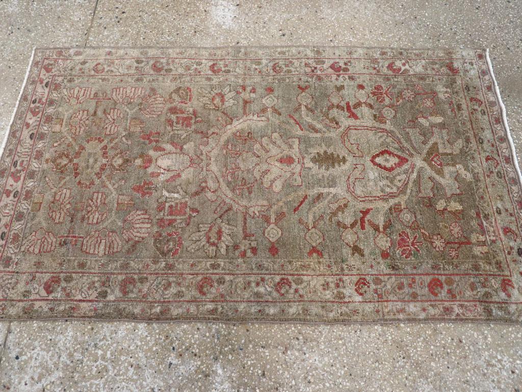 Colección Galerie Shabab Alfombra persa Malayer de mediados del siglo XX Anudado a mano en venta