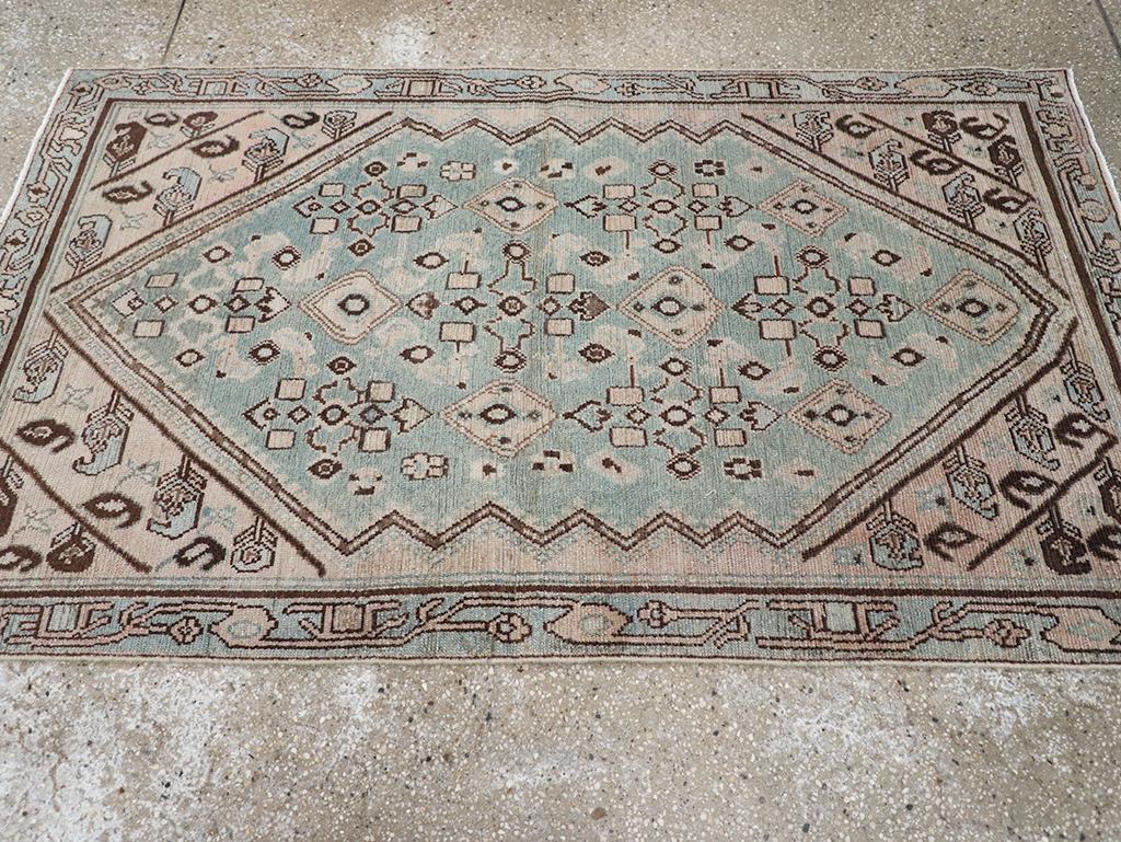 Annodato a mano Galerie Shabab Collection Tappeto da lancio persiano Malayer della metà del XX secolo in vendita