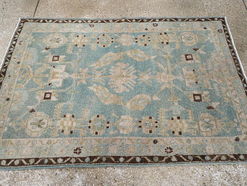 Annodato a mano Galerie Shabab Collection Tappeto da lancio persiano Malayer della metà del XX secolo in vendita