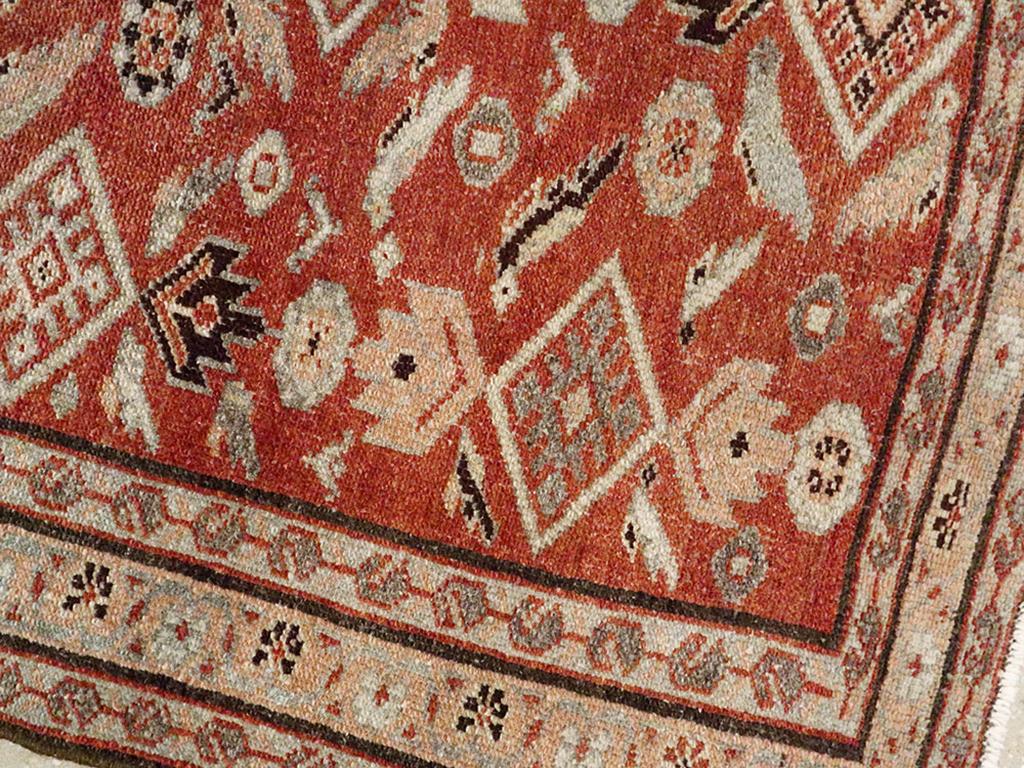 Galerie Shabab Collection Tappeto da lancio persiano Malayer della metà del XX secolo In condizioni ottime in vendita a New York, NY