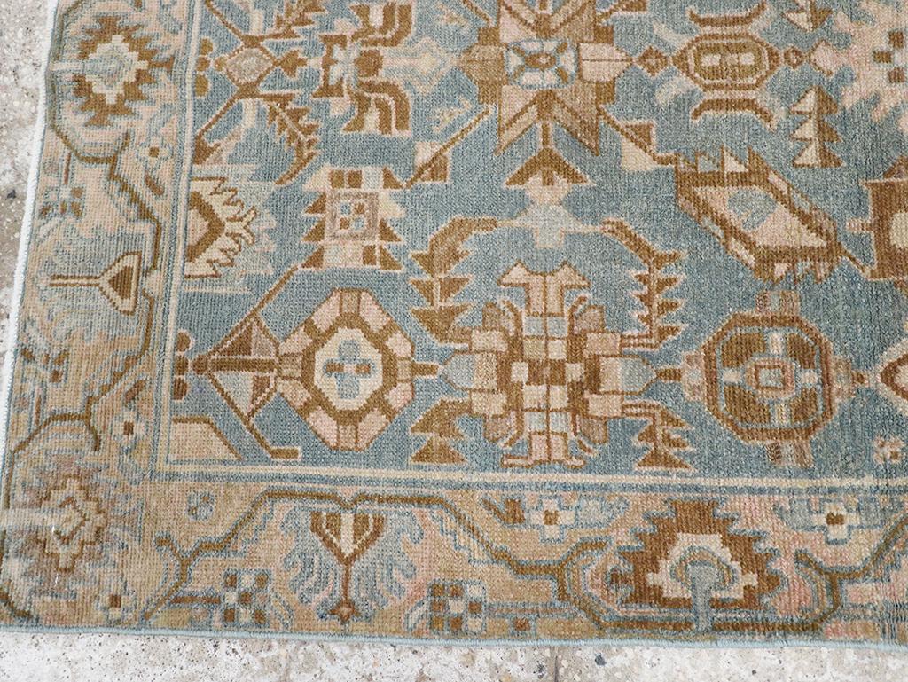 Galerie Shabab Collection Mid-20th Century Persian Malayer Throw Rug im Zustand „Hervorragend“ im Angebot in New York, NY