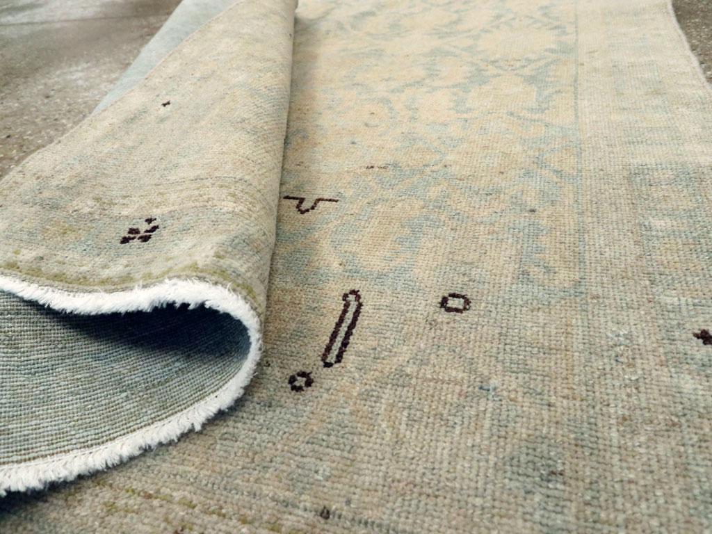 Galerie Shabab Collection Mid-20th Century Persian Malayer Throw Rug For Sale 1