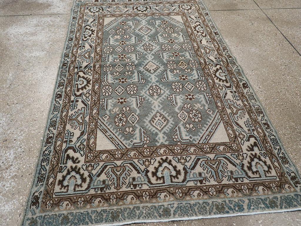 Lana Galerie Shabab Collection Tappeto da lancio persiano Malayer della metà del XX secolo in vendita