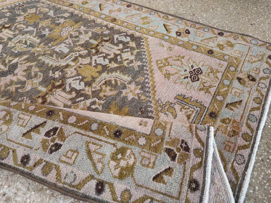 Laine Collection Sabab, tapis persan Malayer du milieu du 20e siècle en vente