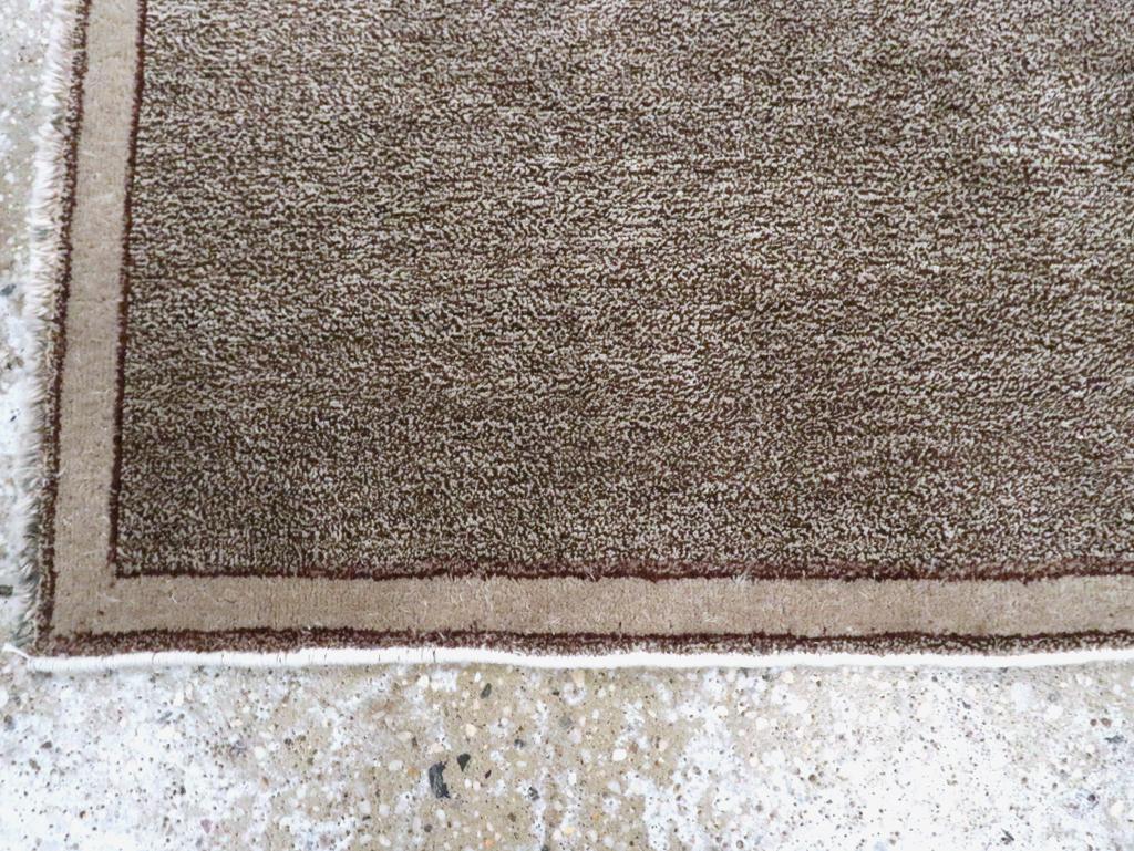 Noué à la main Galerie Shabab Collection Mid-20th Century Persian Mashad Runner (Chemin de table) en vente