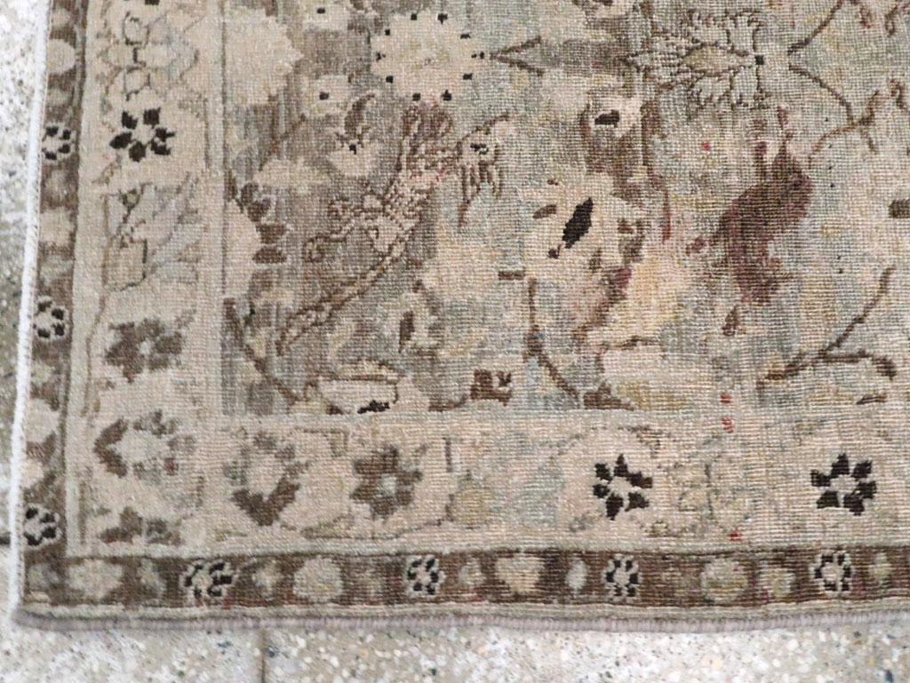 Colección Galerie Shabab Alfombra persa sarouk de mediados del siglo XX Anudado a mano en venta