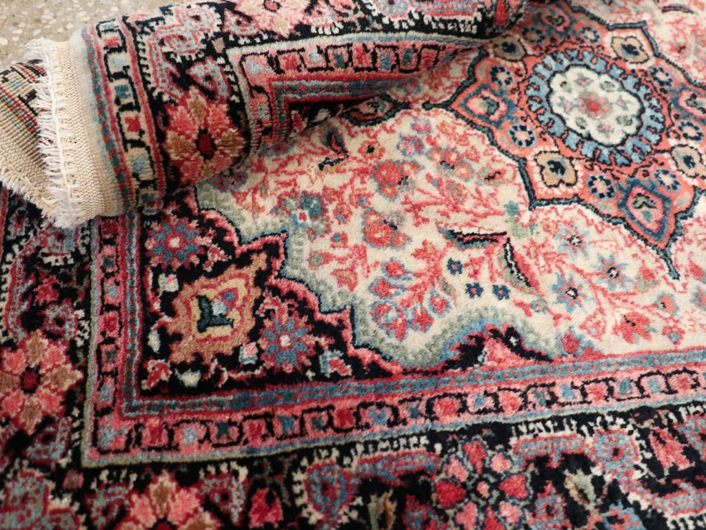Galerie Shabab Collection Persischer Sarouk-Teppich aus der Mitte des 20. im Angebot 1