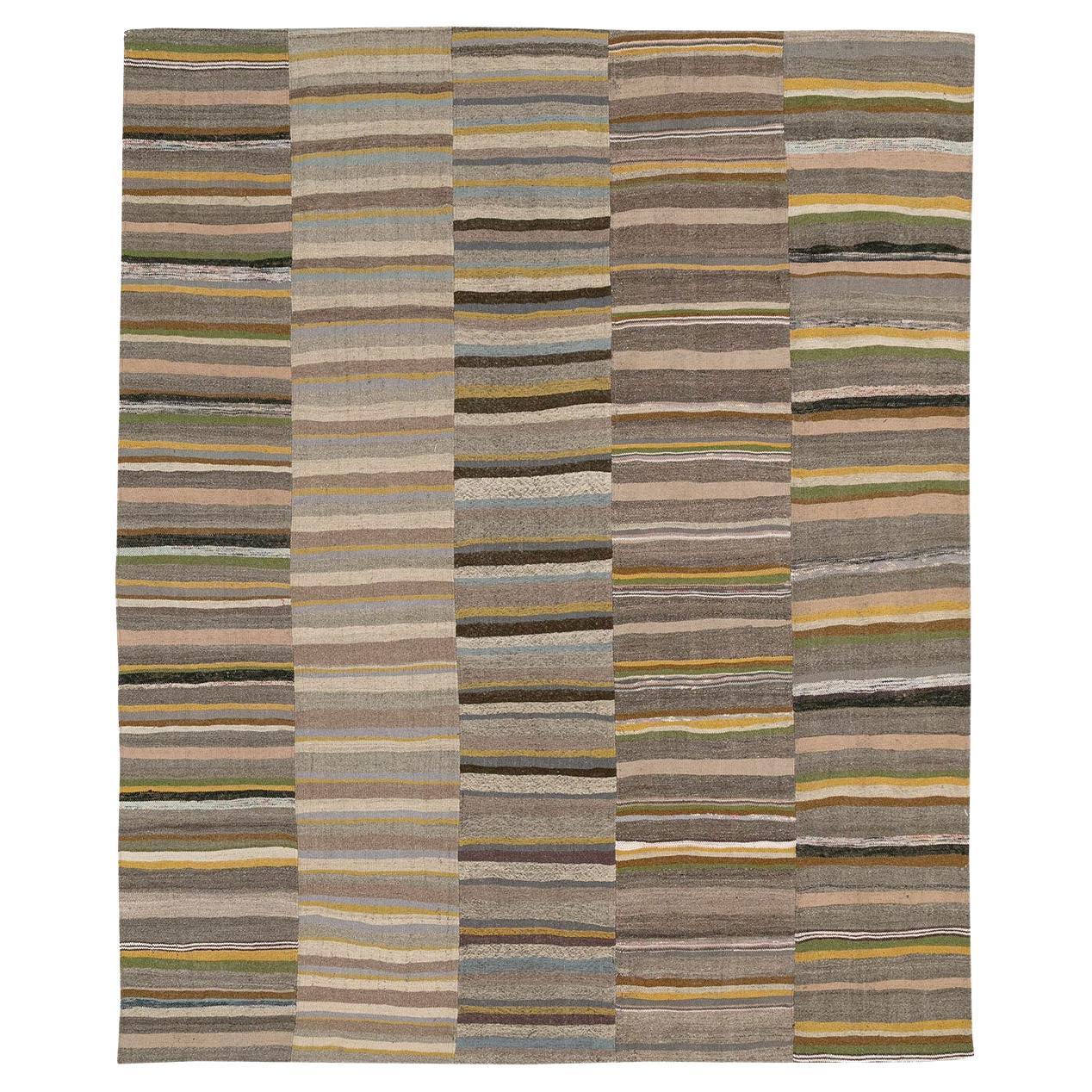 Galerie Shabab Collection Türkei Mitte des 20. Jahrhunderts Flachgewebe-Kilim-Teppich